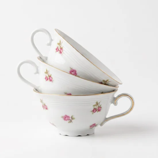 ספל וצלחת מפורצלן