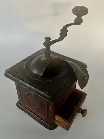 ​​מטחנת קפה וינטג' .