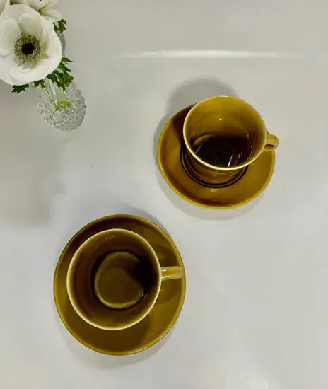 ספל וצלחת קרמיקה ישראלית "לפיד"