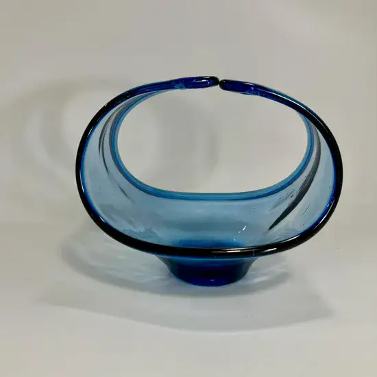 קערה מעוצבת זכוכית "מורנו " צבע כחול