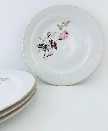 צלחת מנה ראשונה קוטר 19.5ס"מ פורצלן