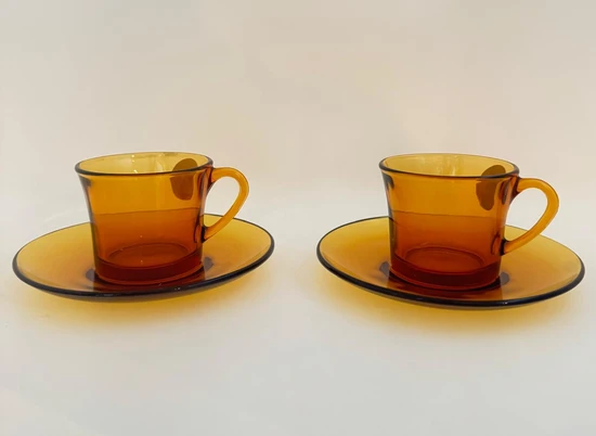 ​ספל לאספרסו וצלחת זכוכית בצבע ענבר DURALEX