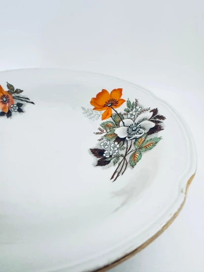 קערה מפורצלן