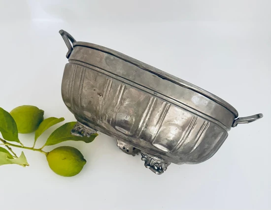 קערה מאלומיניום