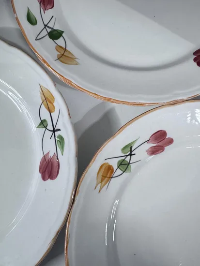 צלחת מפורצלן "קדר"