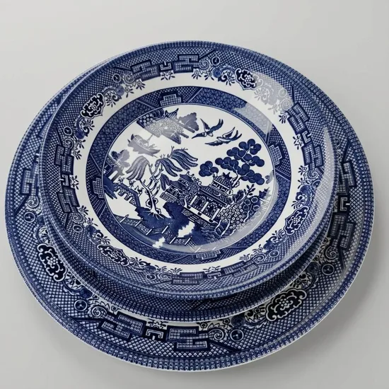 צלחת מנה ראשונה קוטר20.5 ס"מ חרס בגוונים כחול