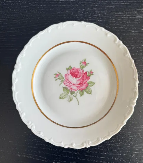 צלחת עוגה מפורצלן קוטר 17.5 ס"מ