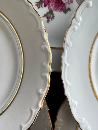 צלחת עוגה מפורצלן קוטר 17.5 ס"מ