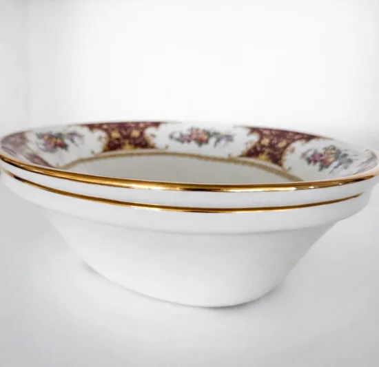 קערה גדולה אובלית מחרס אנגלי