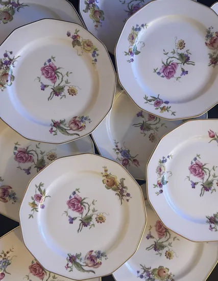 צלחת מנה ראשונה/עוגה מפורצלן