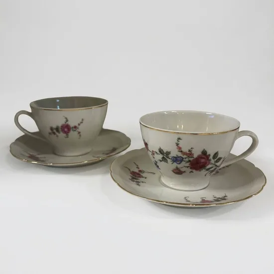 ספל וצלחת מפורצלן