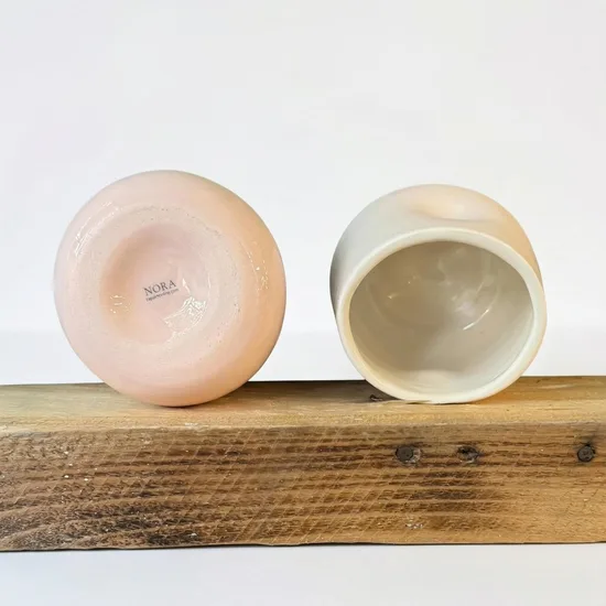 ספל מקרמיקה עבודת יד בצבע ורוד בייבי