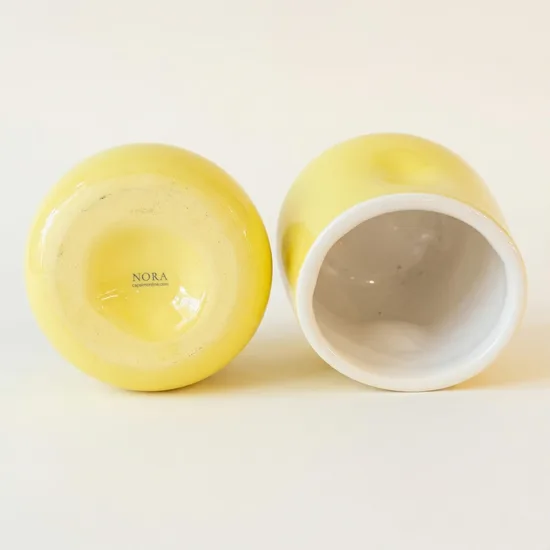 ספל מקרמיקה עבודת יד בצבע צהוב