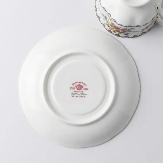 סט בודד טריו מפורצלן ROYAL ALBERT דגם פטי פוינט