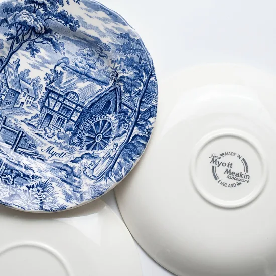 ספל וצלחת מחרס אנגלי  חלק מסרוויס טחנת המים