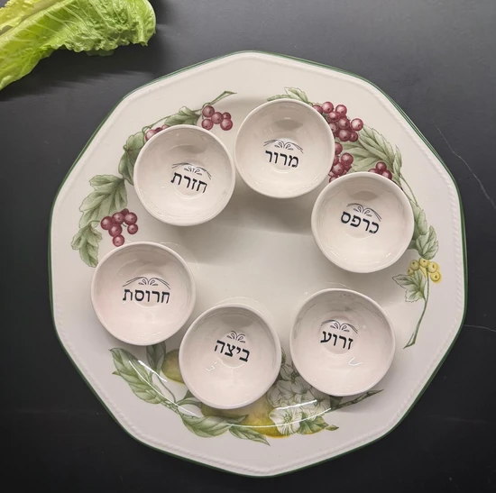 צלחת פורצלן וינטג וקעריות קרמיקה עבודת יד = צלחת פסח