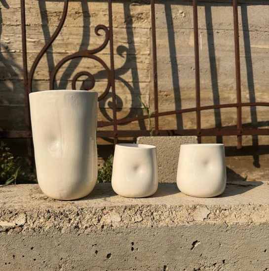 קנקן + 2 כוסות מקרמיקה עבודת יד בצבע אבן מבריק